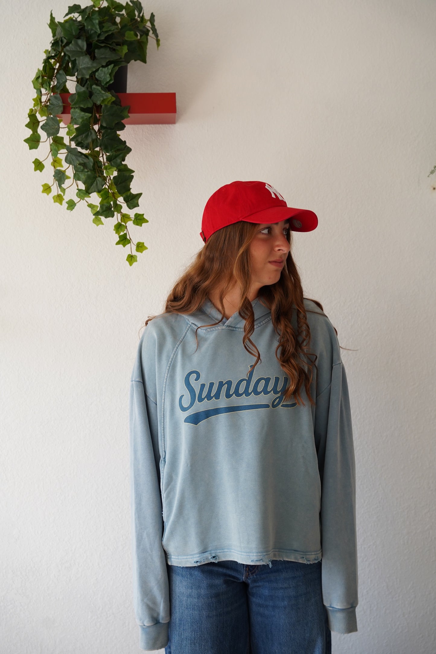 " SUNDAYS" boxy hoodie